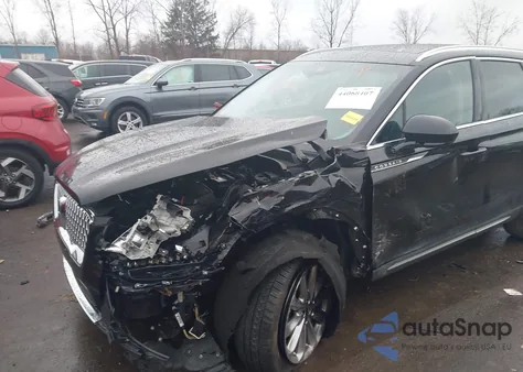 2022 Lincoln Corsair Standard z USA, uszkodzony, nr VIN 5LMCJ1D96NUL04421